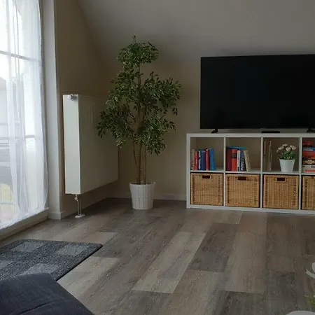 Ferienapartment Wiese & Auf Ruegen Appartement Neddesitz