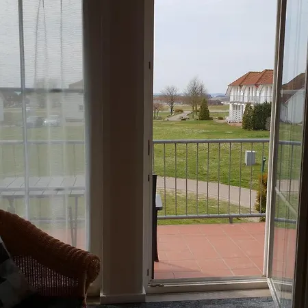 Ferienapartment Wiese & Auf Ruegen Appartement *